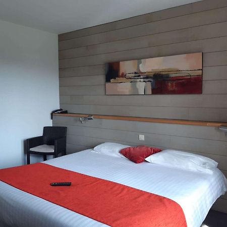 Brit Hotel Du Golf Le Lodge Salies-de-Béarn المظهر الخارجي الصورة