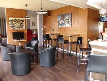Brit Hotel Du Golf Le Lodge Salies-de-Béarn المظهر الخارجي الصورة